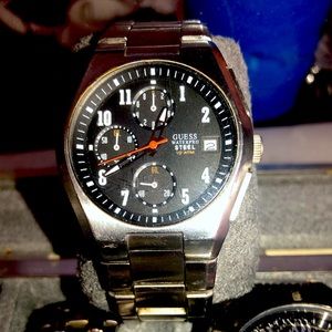 Guess Watch